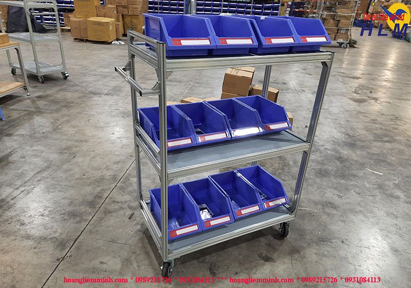 Bàn Thao Tác - HLM07