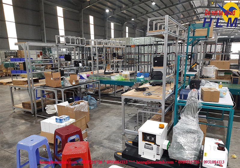 Bàn Thao Tác - HLM07