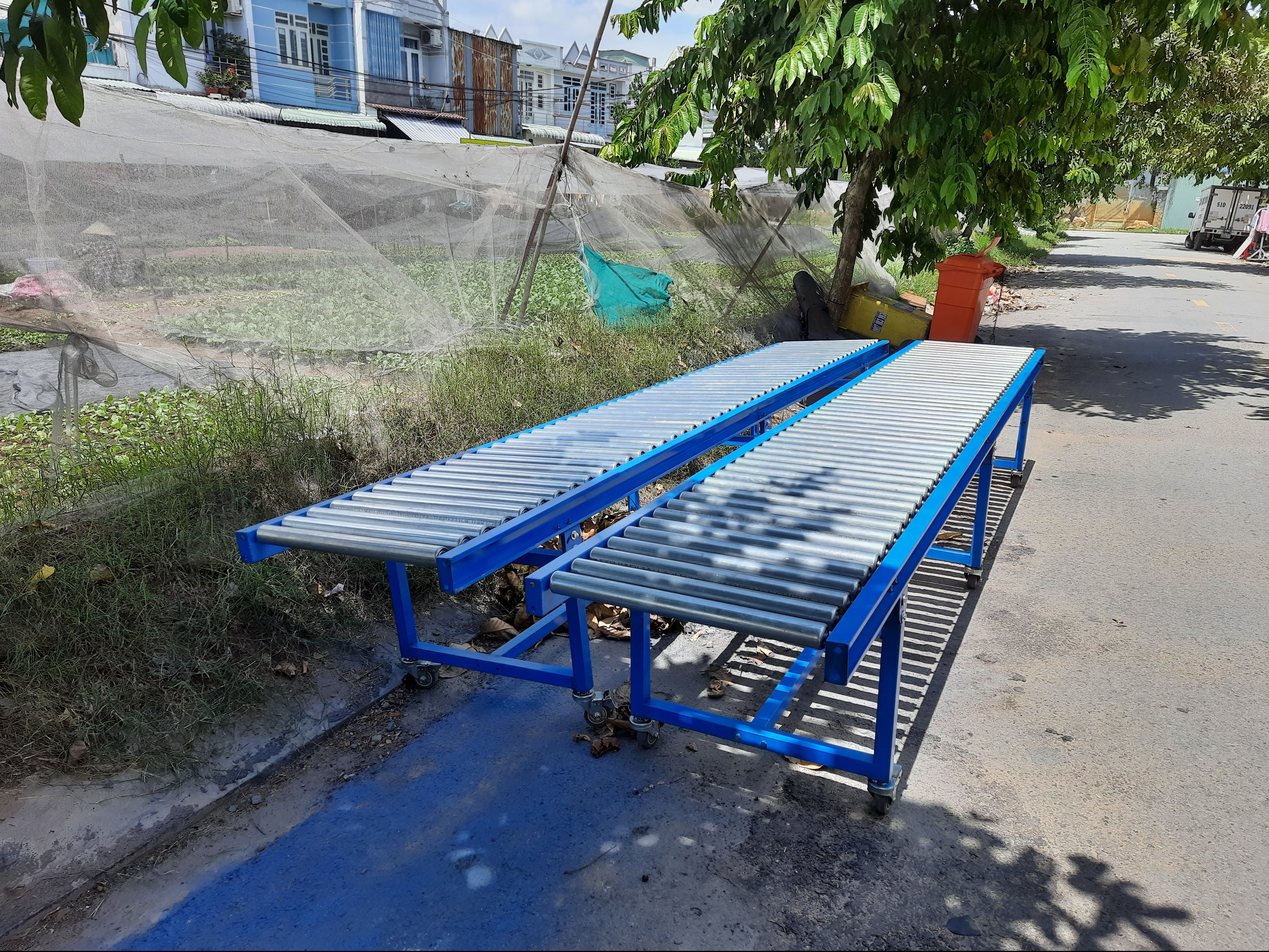 Băng tải con lăn L3000xW600xH750(mm)