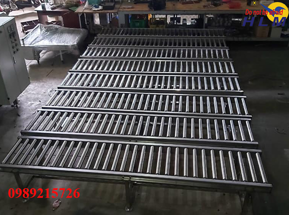 Băng tải con lăn tải nhẹ